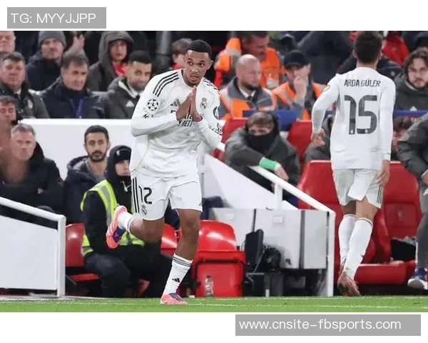 基恩批评利物浦球迷嘘阿诺德称其沉默是最大优点 基恩批评利物浦球迷嘘阿诺德称其沉默是最大优点