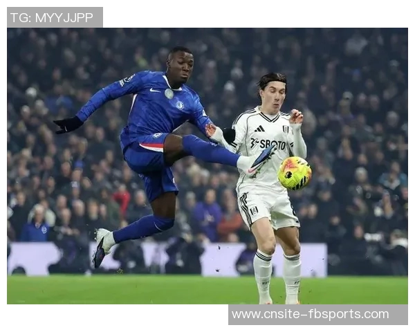 英超争五白热化维拉曼联争夺前四切尔西利物浦紧追不舍